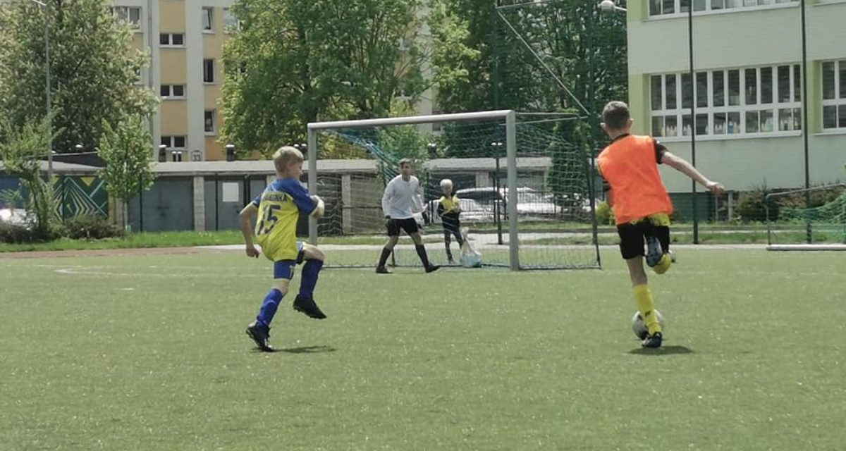 PGS wspiera młodych piłkarzy